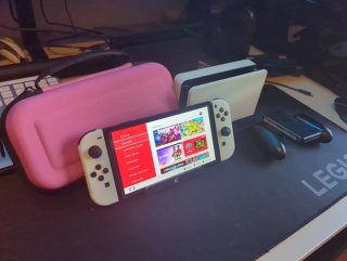 Nintendo Switch OLED Bianca