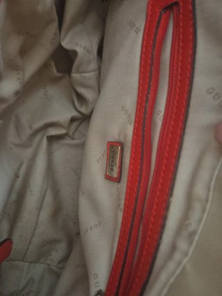 Bolso Guess Rojo