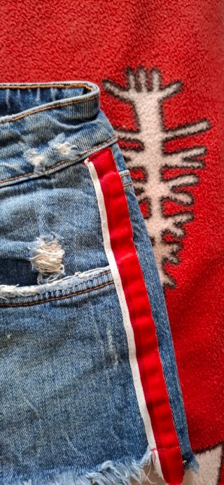 Shorts Zara Trafaluc Denim con franja lateral