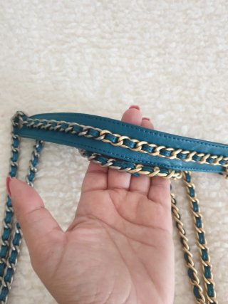 Borsa Gaelle Paris tracolla catena oro