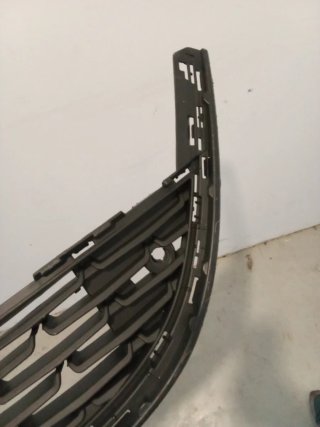 Calandra Delantera Opel Astra