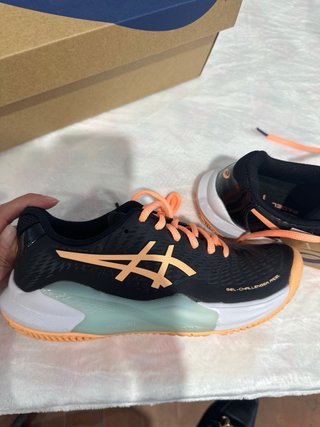 Scarpe da padel Asics nere e arancio