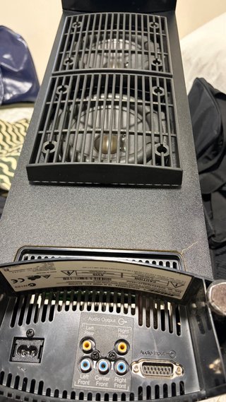 Subwoofer activo  bose acoustimass 10 serie III