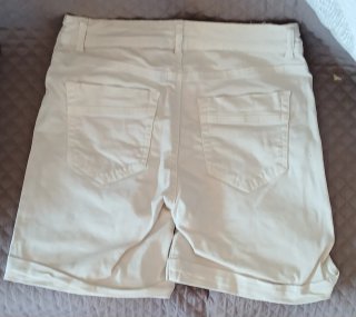 Bermudas SoyaConcept