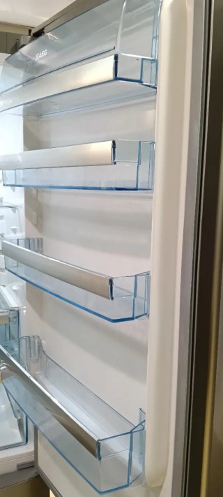 NEVERA COMBI AEG NO FROST ENERGÍA A+