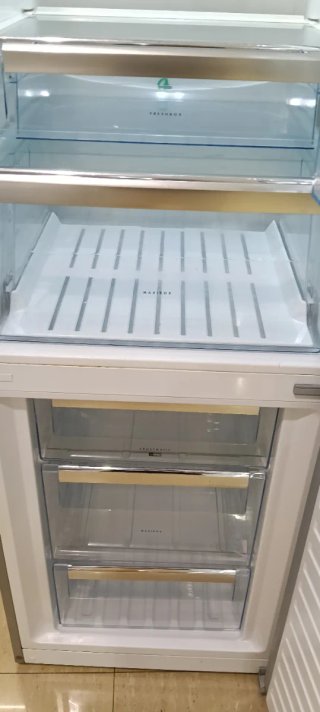 NEVERA COMBI AEG NO FROST ENERGÍA A+