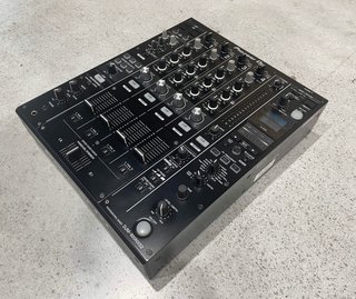 Pioneer DJ DJM-900NXS2