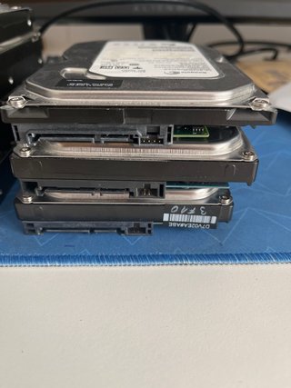 Lote 12 Discos Duros HDD Hitachi Seagate etc 6TB!