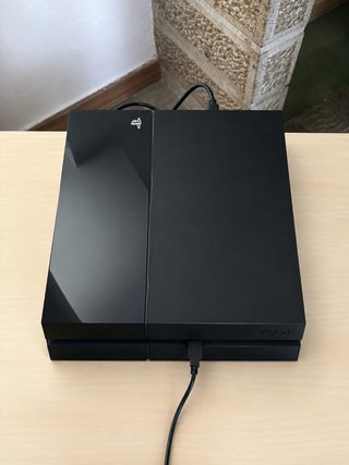 Consola PlayStation 4 Negra