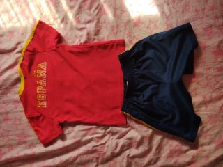 Conjunto infantil España camiseta y pantalón