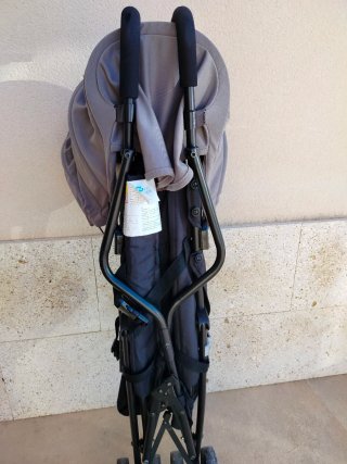 Silla de paseo ligera tipo paraguas