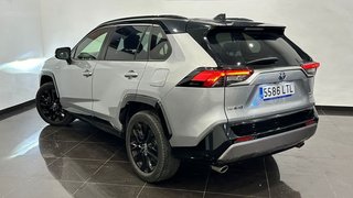 Toyota Rav4  220H AWD-i Style