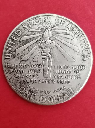 Moneda Libertad Ellis Island