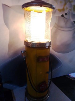 Lámpara estilo gasolinera vintage