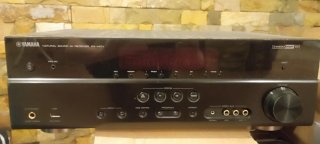 Home Cinema Yamaha gris y Negro
