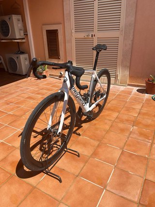 Bicicleta de carrtera Megamo Raise de Carbono