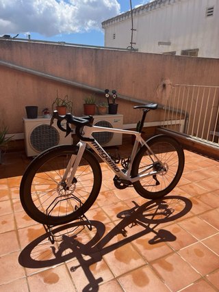 Bicicleta de carrtera Megamo Raise de Carbono