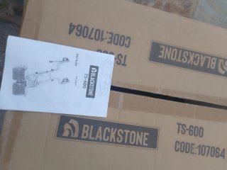 Cepilladora de césped Blackstone TS-600