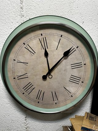 Reloj de Pared Vintage Teal y Plata