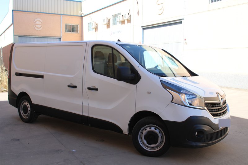 Renault Trafic 2022, foto 2