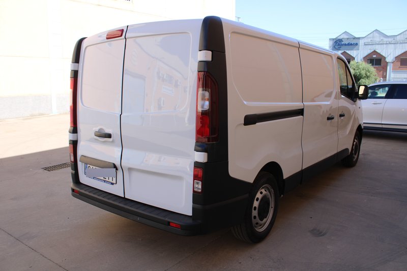 Renault Trafic 2022, foto 8