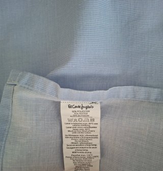 Set biancheria da letto con lenzuolo e due federe 1,50m