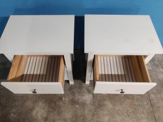 Mesita 2 cajones HEMNES blanca 54x66cm