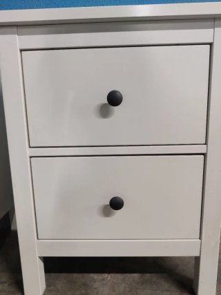 Mesita 2 cajones HEMNES blanca 54x66cm