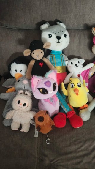 Lote peluches en muy buen estado