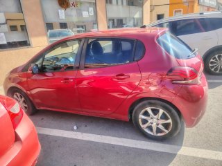 Peugeot 208 2015