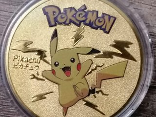Moneda Pikachu Pokémon Dorada