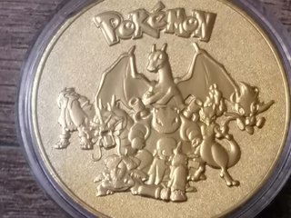 Moneda Pikachu Pokémon Dorada