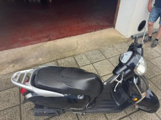 Kymco Like 49cc Negra Automática