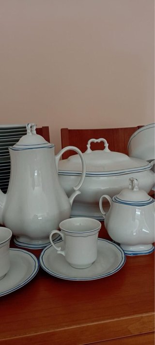 Vajilla Irabia Porcelana Azul y Blanca