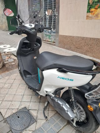 Yamaha Neos Eléctrica 50cc 2 Baterías