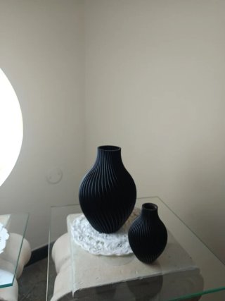 Set 2 Vasi Design Nero lucido