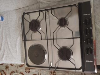 Encimera Balay 3 fuegos + 1 placa eléctrica