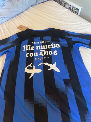 Camiseta de Cruz Cafune