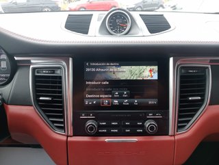 Porsche Macan GTS 2016