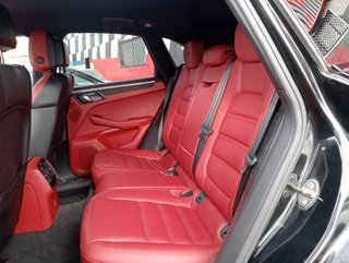 Porsche Macan GTS 2016