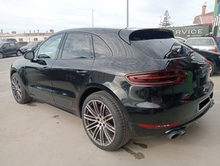 Porsche Macan GTS 2016