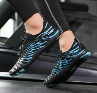 Zapatillas barefoot negras y azules T41