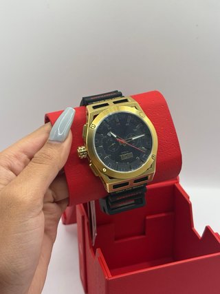 Diesel Timeframe (modelo DZ4546)
