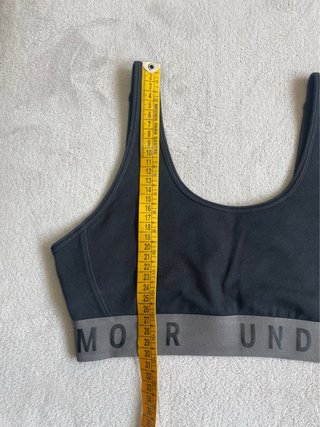 Top Under Armour Negro y Gris