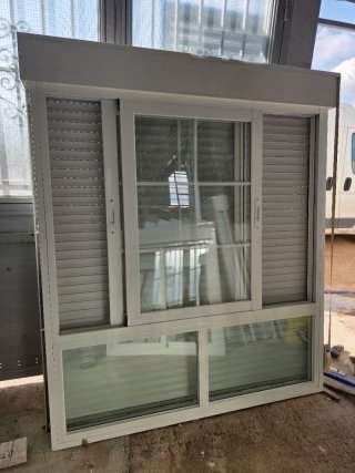 Ventana  166x188