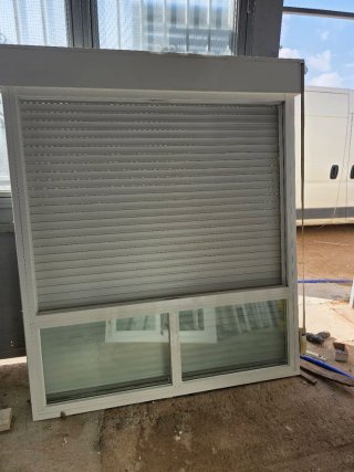Ventana  166x188