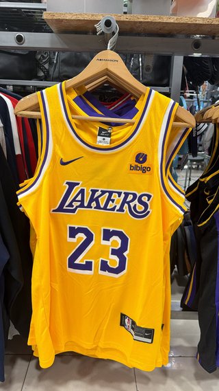 Camiseta Nike Lakers 23 Talla XXL