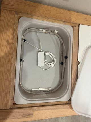 Tavolo Flisat Ikea in legno bianco