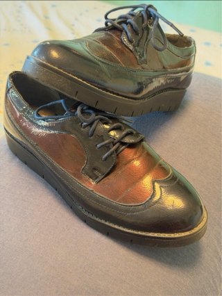 Zapatos Oxford charol Softer Comfort Talla 40