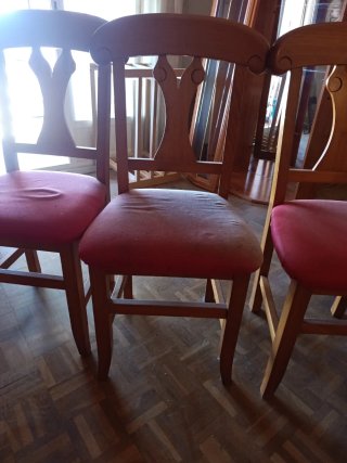 Juego de 4 sillas de comedor madera y tela